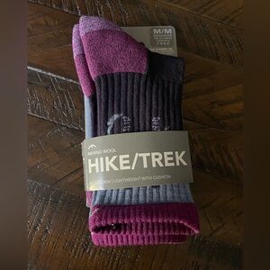 NWT! Darn Tough Bear Town Micro Crew Socks - Women's Purple Sz Medium (7.5-9.5)